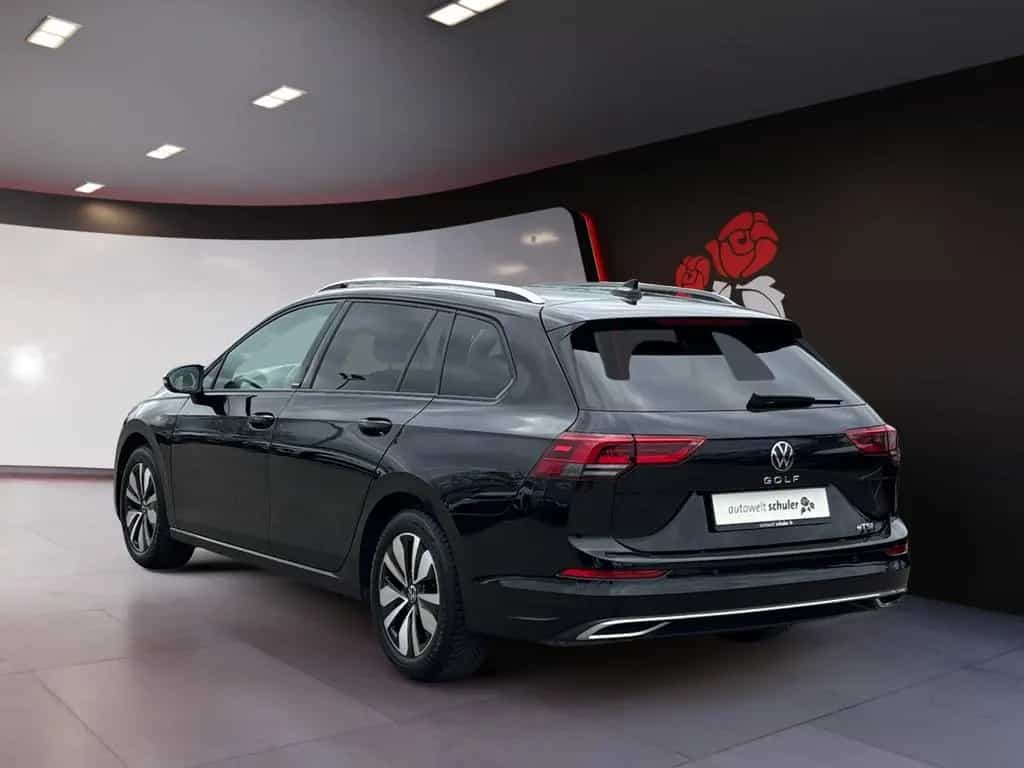 Volkswagen Golf Variant 1,5 eTSI DSG Move Navi ACC 01/2024-photo-3