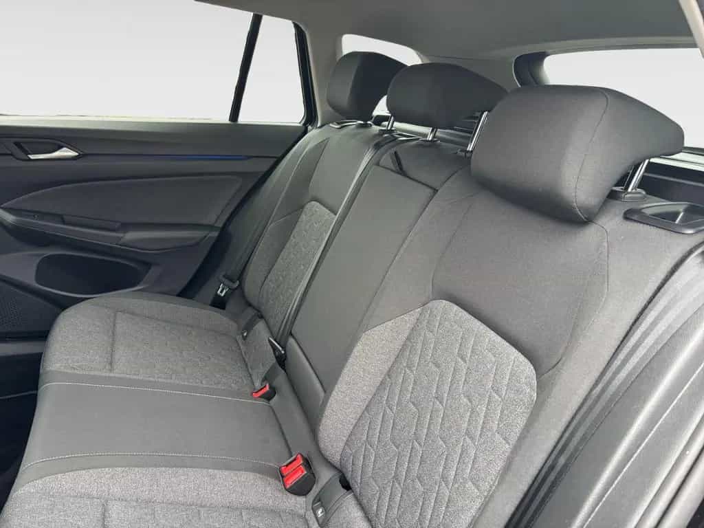 Volkswagen Golf Variant 1,5 eTSI DSG Move Navi ACC 01/2024-photo-8