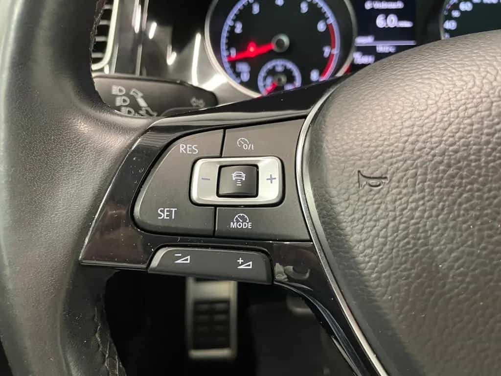 Volkswagen Golf VII Sound 1.4 TSI DSG NAVI SHZ 02/2018-photo-13