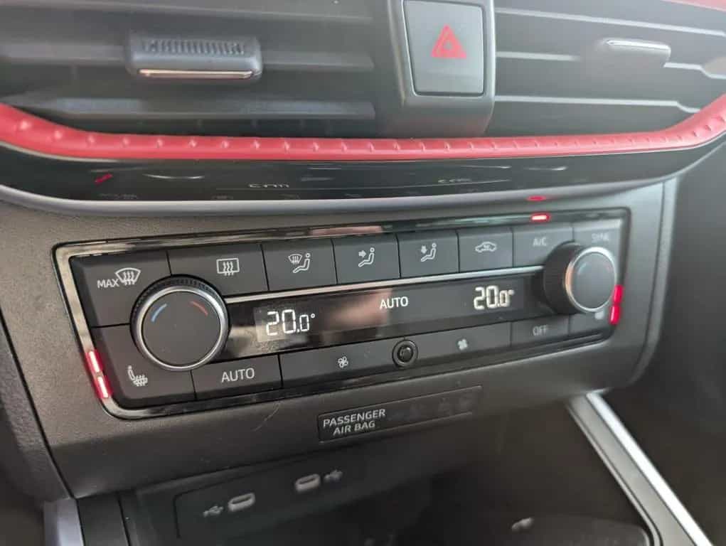 Seat Arona 1.0 TSI FR Navi LED SHZ PDC DAB 09/2024-photo-13