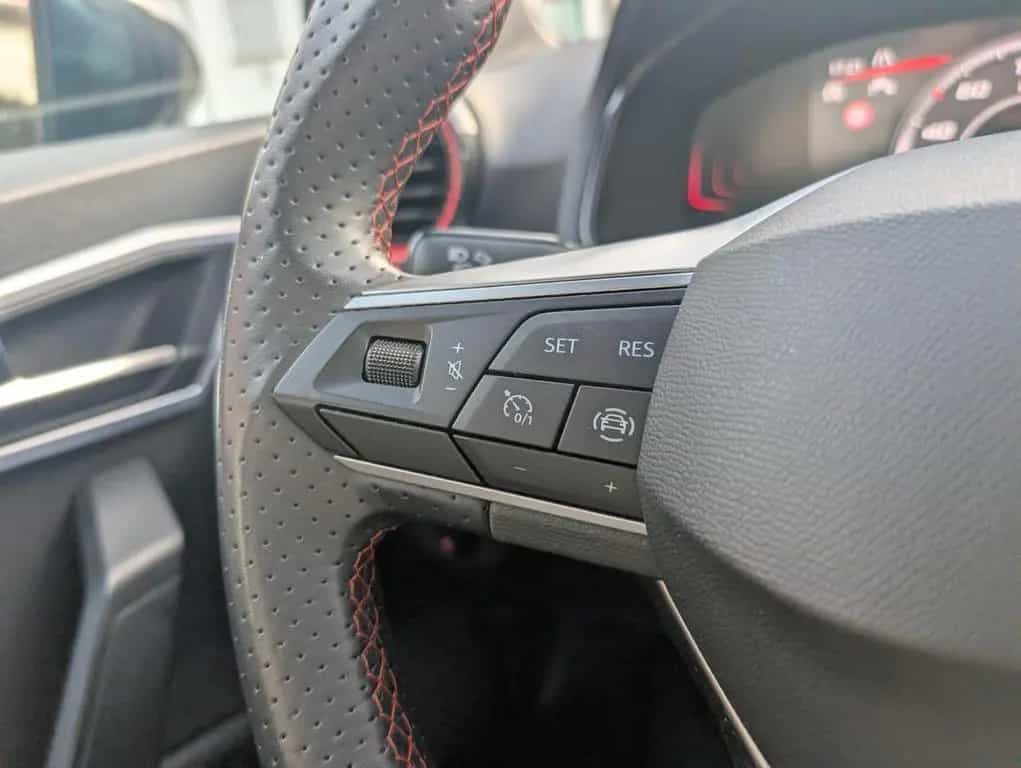 Seat Arona 1.0 TSI FR Navi LED SHZ PDC DAB 09/2024-photo-15