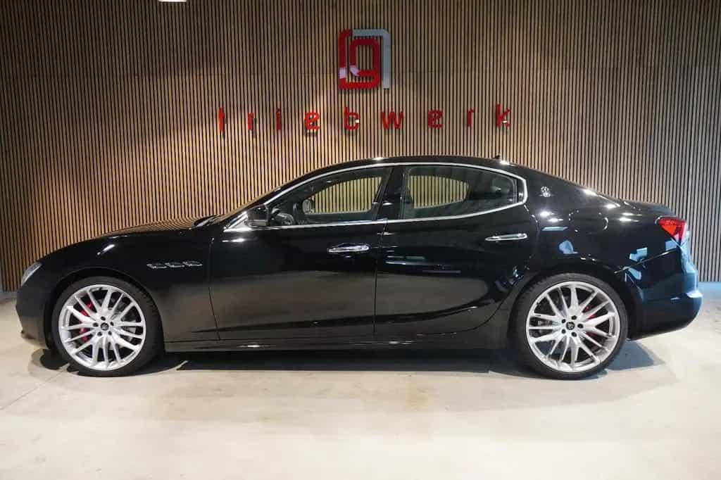 Maserati Ghibli 3.0 V6 GranSport S Q4-BRD-U-frei-Facelift 08/2021-photo-17