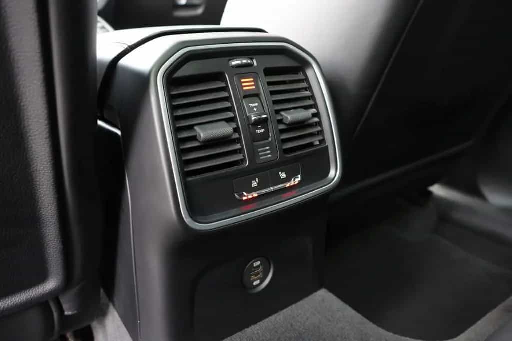 Porsche Macan AWD/BOSE/4xSHZ/SBL/Kamera/SPUR/TOTW/R20 11/2019-photo-21