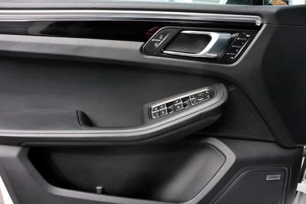 Porsche Macan AWD/BOSE/4xSHZ/SBL/Kamera/SPUR/TOTW/R20 11/2019-photo-24