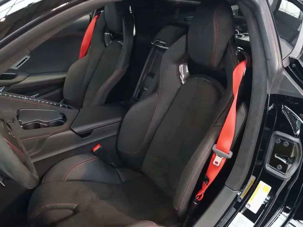Corvette C8 Coupe 3LT Z51 Europa +Lift+Magnetic Ride+ 11/2022-photo-11