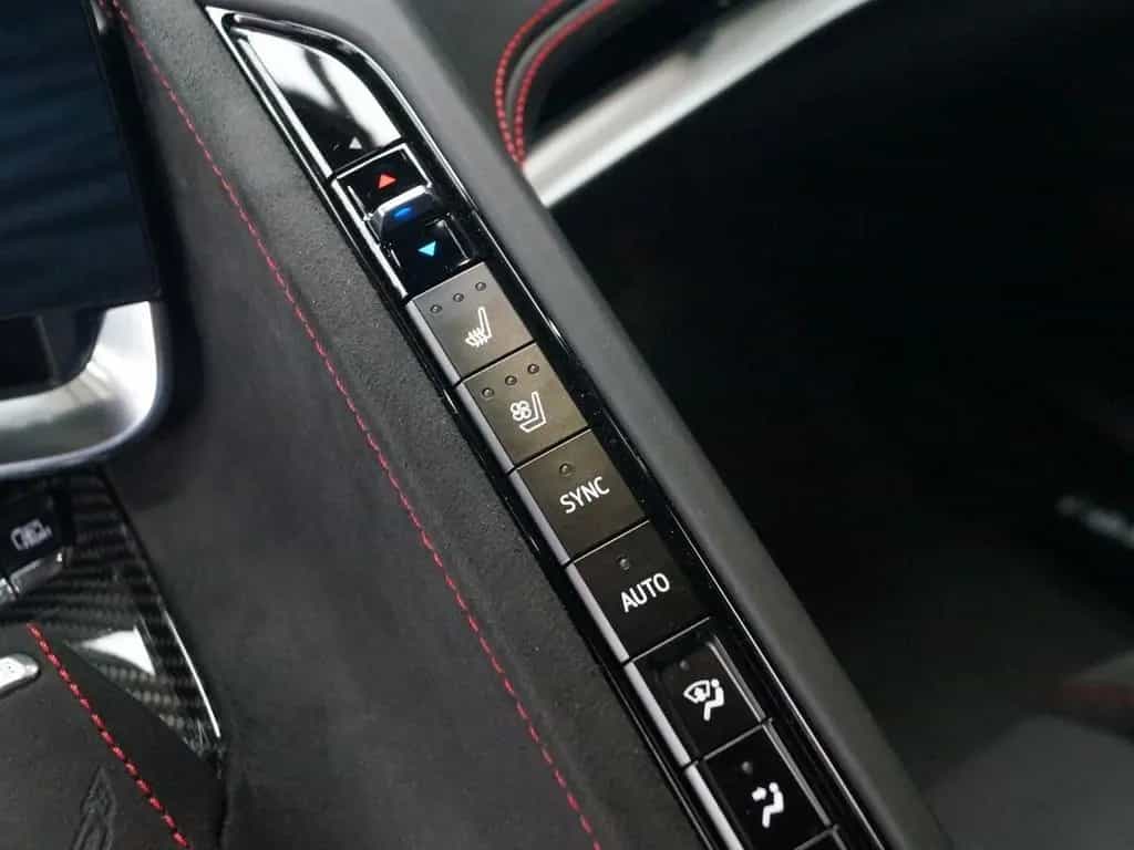 Corvette C8 Coupe 3LT Z51 Europa +Lift+Magnetic Ride+ 11/2022-photo-21
