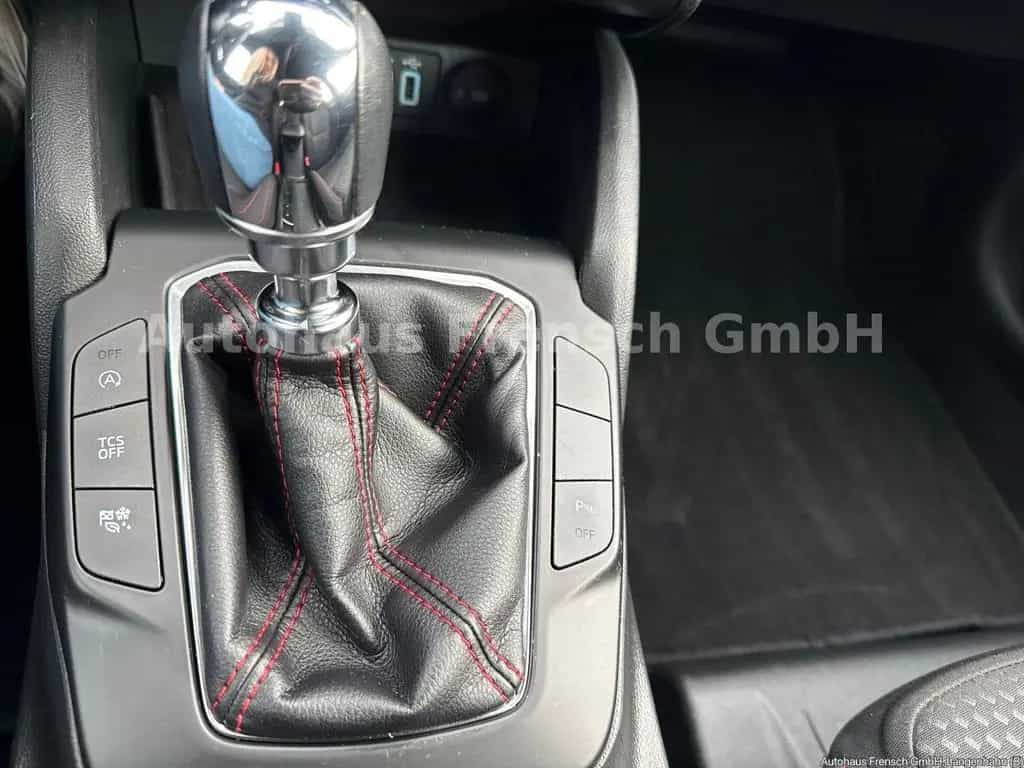 Ford Focus Turnier ST-Line AHK 09/2021-photo-13