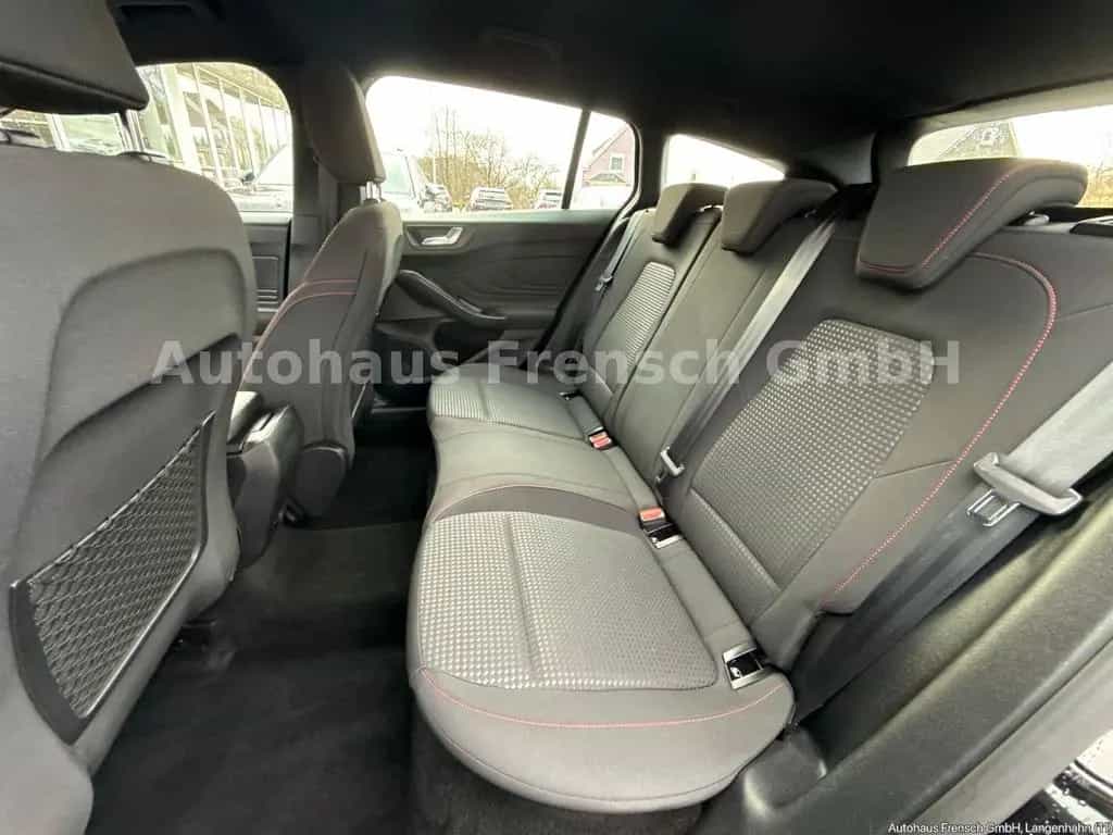 Ford Focus Turnier ST-Line AHK 09/2021-photo-6