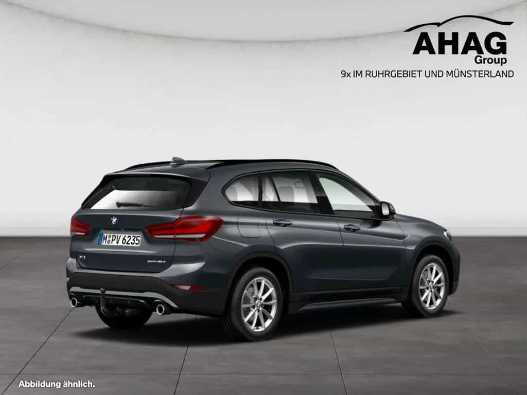 BMW X1 xDrive18d A Sport Line 09/2020-photo-1