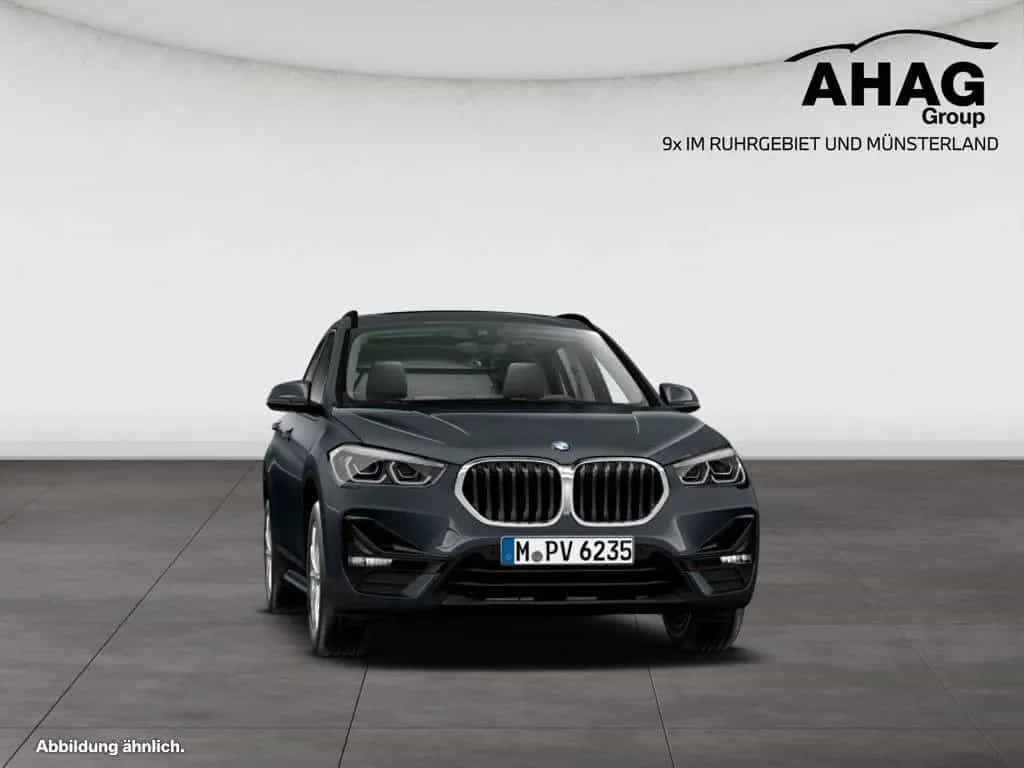 BMW X1 xDrive18d A Sport Line 09/2020-photo-9