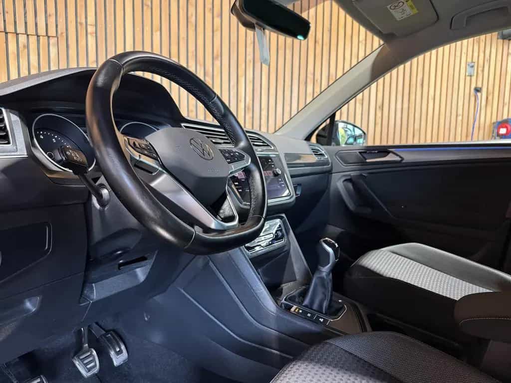 Volkswagen Tiguan 1,5 TSI Active *Navi*Kam*ACC*LED*Ambiente 12/2022-photo-14