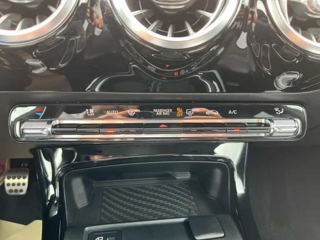 Mercedes-Benz CLA 200 Shooting Brake AMG Line Sportpaket AHK-k 11/2020-photo-11