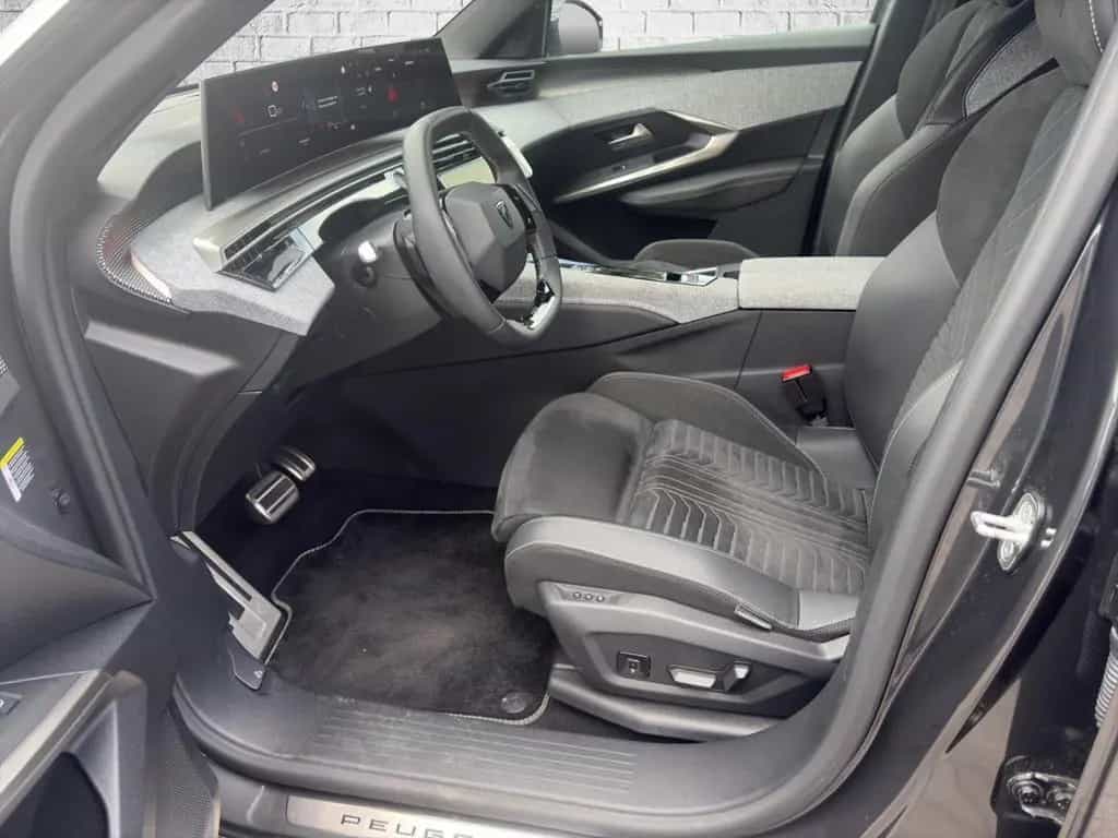 Peugeot 5008 Hybrid 145 GT E-DSC6 / 360°Kamera 04/2025-photo-24