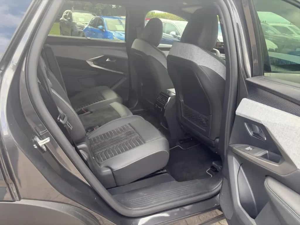 Peugeot 5008 Hybrid 145 GT E-DSC6 / 360°Kamera 04/2025-photo-27