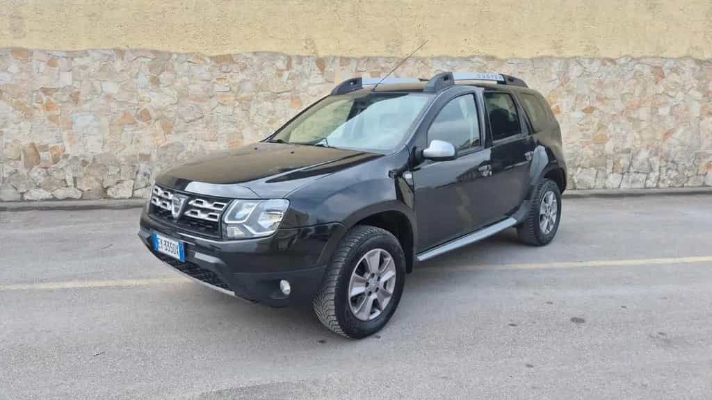 Dacia Duster 1.5 dCi 110CV 4x4 Lauréate 01/2015-photo-0