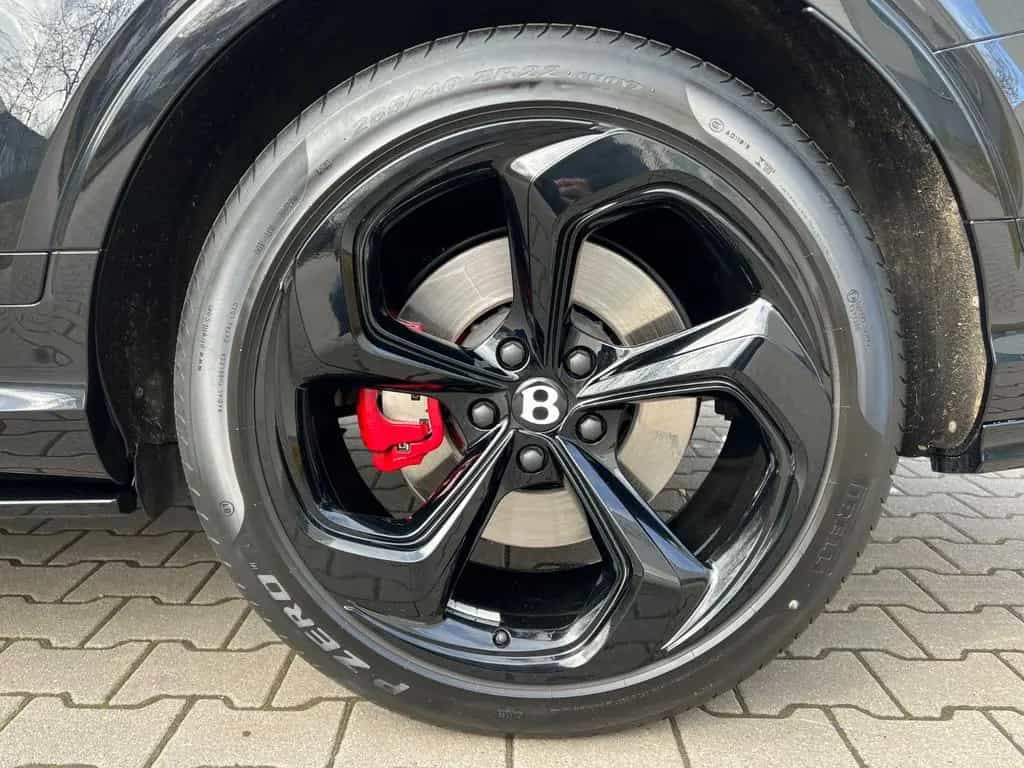 Bentley Bentayga V8 S 4WD |AHK|PANO|NAIM|MULLINER|1hd|DE 02/2024-photo-5