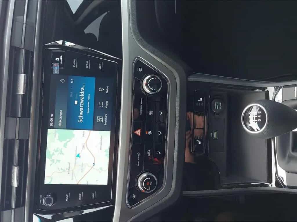 KGM Korando ESSENTIAL 1.5 NAVI/DAB/SHZ/KAMERA/ALU 03/2026-photo-10