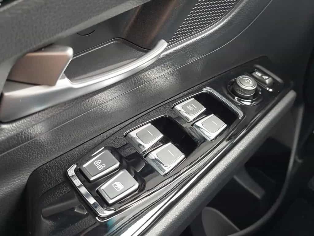 KGM Korando ESSENTIAL 1.5 NAVI/DAB/SHZ/KAMERA/ALU 03/2026-photo-19