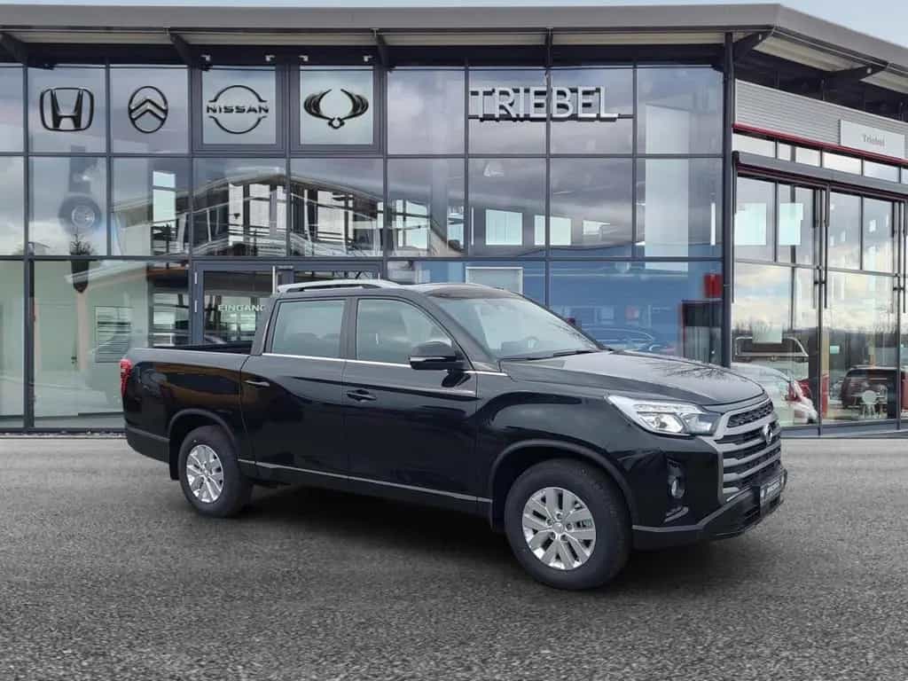 KGM Musso Grand Core 2.2 4WD °Navi°RFK°PDC°Tempomat° null-photo-1