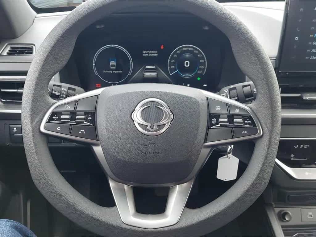 KGM Musso Grand Core 2.2 4WD °Navi°RFK°PDC°Tempomat° null-photo-17