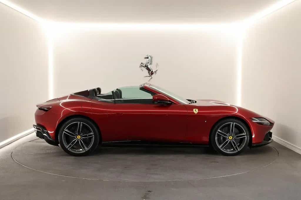 Ferrari Roma Spider / RossoCalifornia / Ferrari Approved 09/2024-photo-11