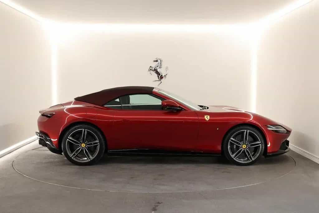 Ferrari Roma Spider / RossoCalifornia / Ferrari Approved 09/2024-photo-2