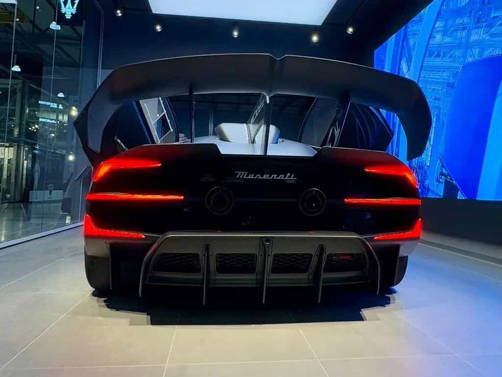 Maserati Other Andere MCXtrema - 1 of 62 RENNWAGEN null-photo-10