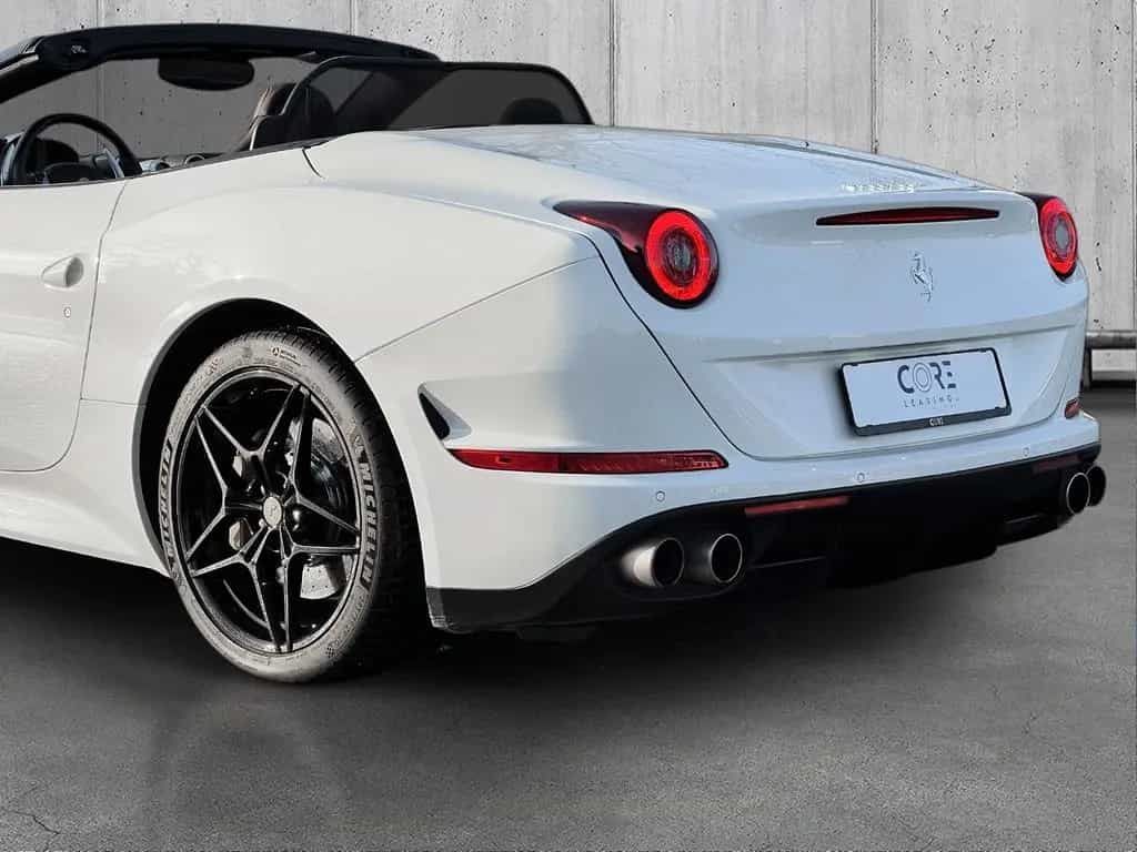 Ferrari California T *POWER WARRANTY 5/26* 05/2015-photo-10