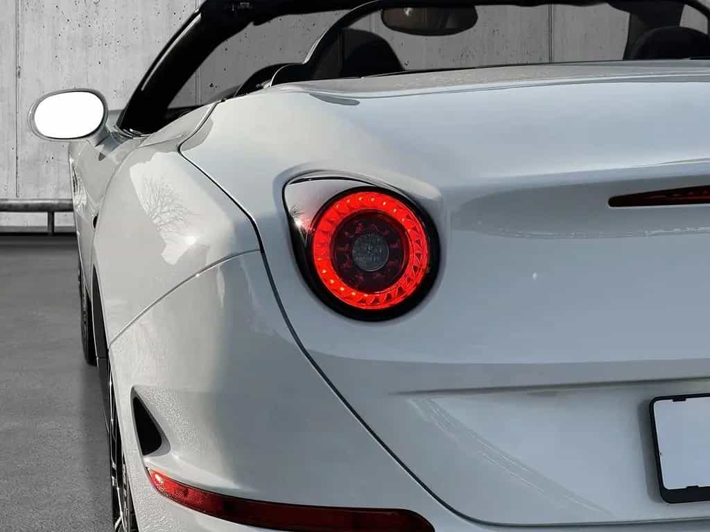 Ferrari California T *POWER WARRANTY 5/26* 05/2015-photo-12