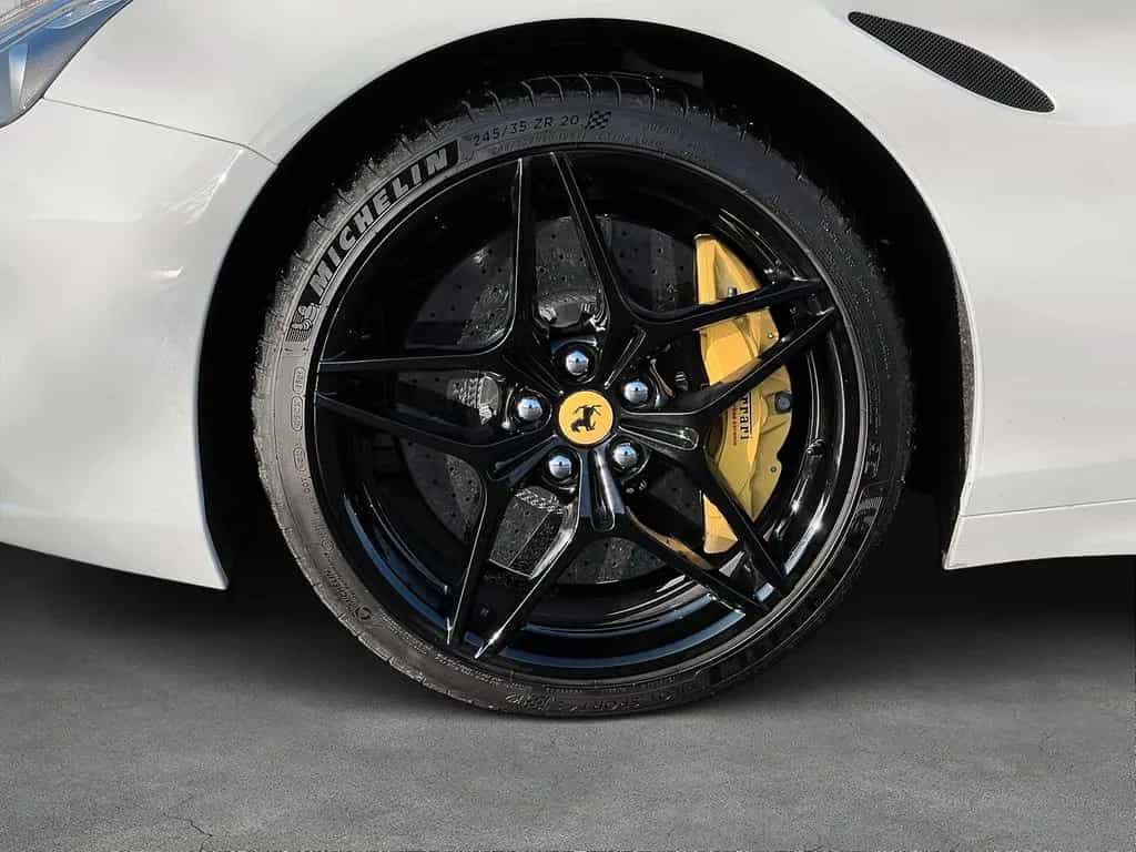 Ferrari California T *POWER WARRANTY 5/26* 05/2015-photo-15