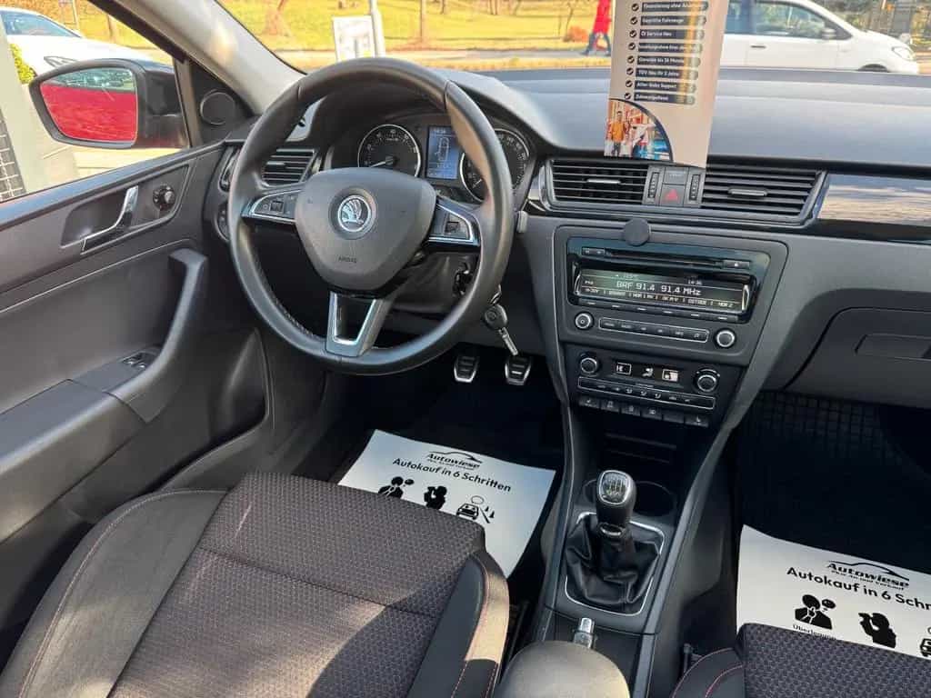Skoda Rapid Spaceback Ambition*Xen*Klima*AHK*Szhz*Pano 11/2014-photo-13