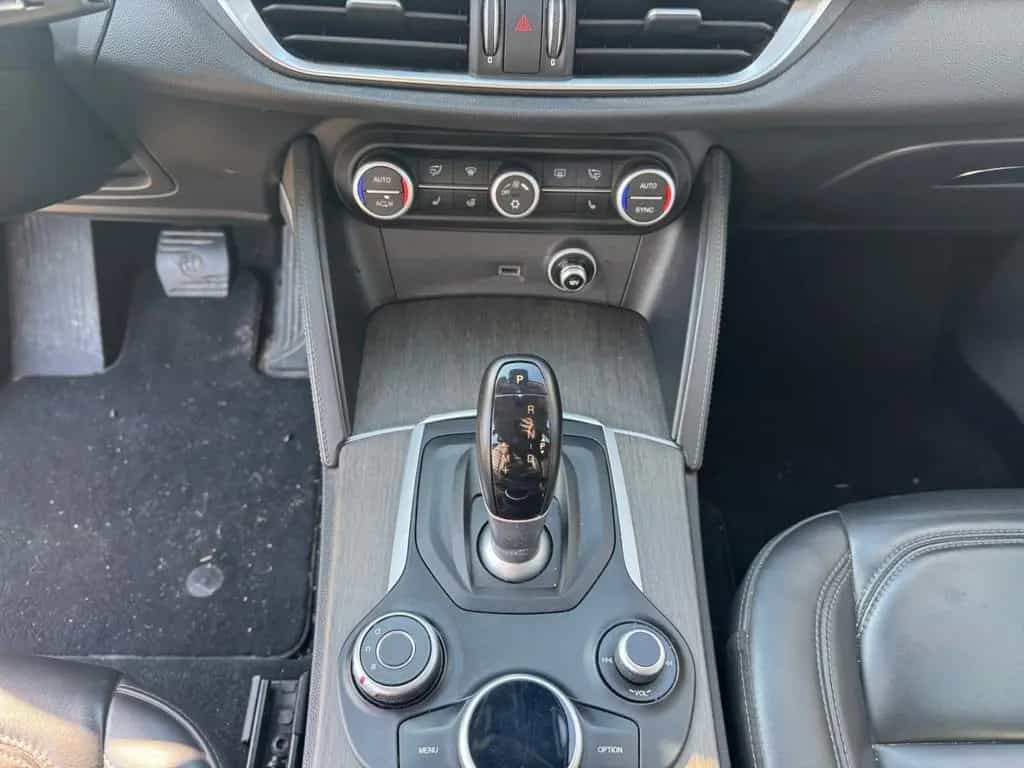 Alfa Romeo Stelvio 2.0 Turbo Super Q4 Navi Digitales Cockpi 01/2018-photo-10