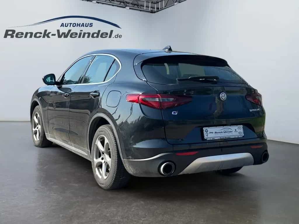Alfa Romeo Stelvio 2.0 Turbo Super Q4 Navi Digitales Cockpi 01/2018-photo-2