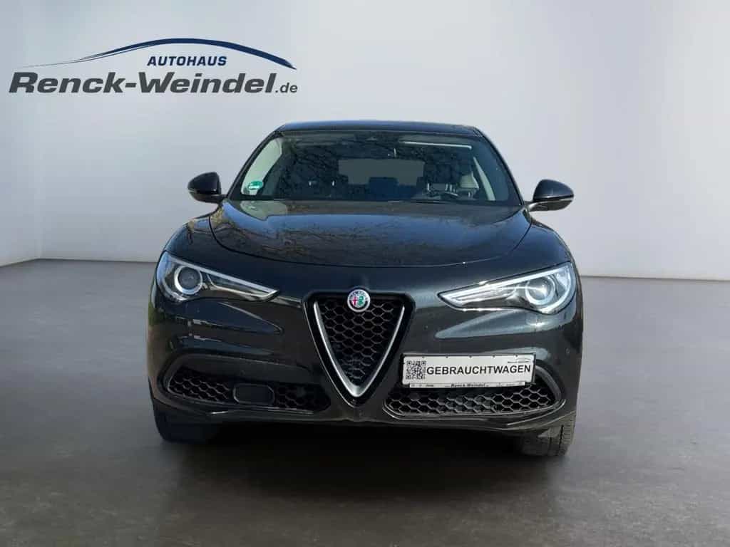 Alfa Romeo Stelvio 2.0 Turbo Super Q4 Navi Digitales Cockpi 01/2018-photo-7