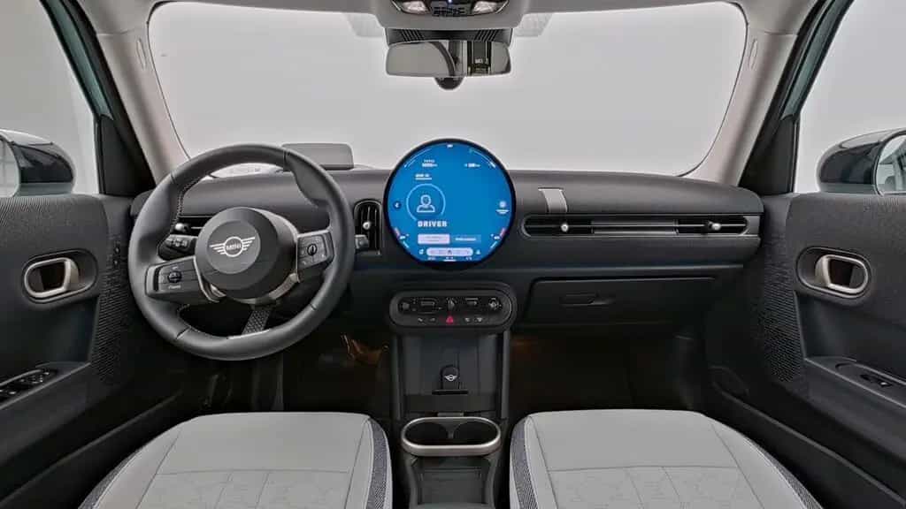 MINI Cooper C 5-Türer 01/2025-photo-11