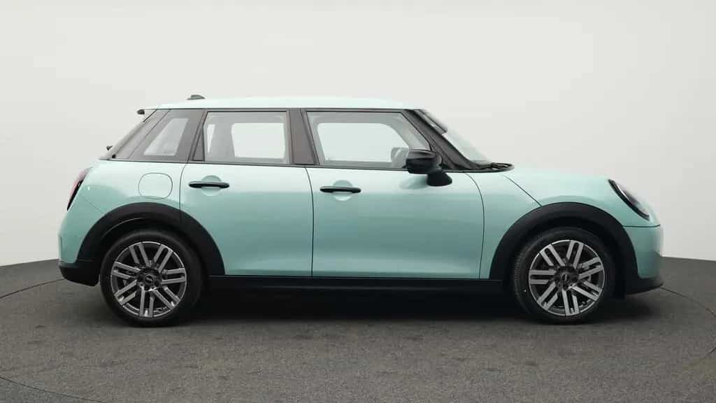 MINI Cooper C 5-Türer 01/2025-photo-3