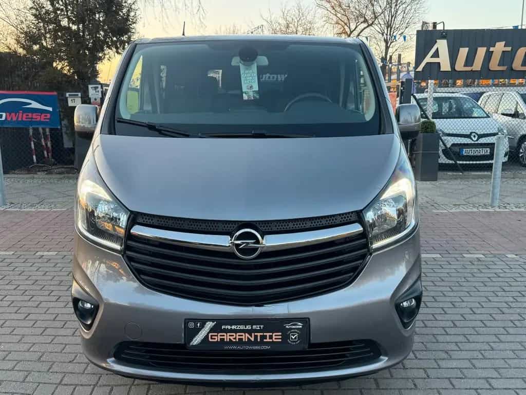 Opel Vivaro B Kombi L2H1*9Sitze*Nav*Temp*TÜV NEU* 04/2017-photo-1