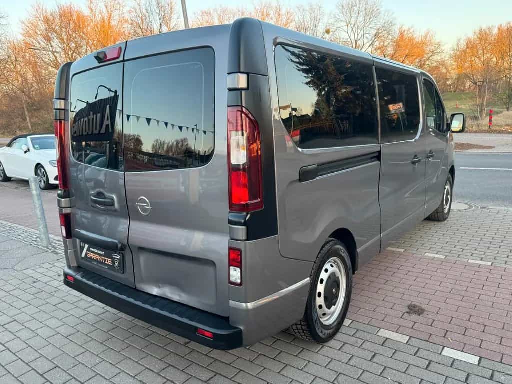 Opel Vivaro B Kombi L2H1*9Sitze*Nav*Temp*TÜV NEU* 04/2017-photo-4