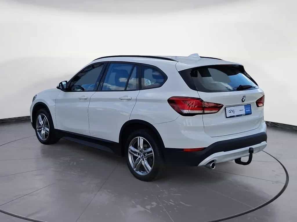 BMW X1 sDrive18i Advantage Klimaaut. AHK PDC ISOFIX 02/2020-photo-3