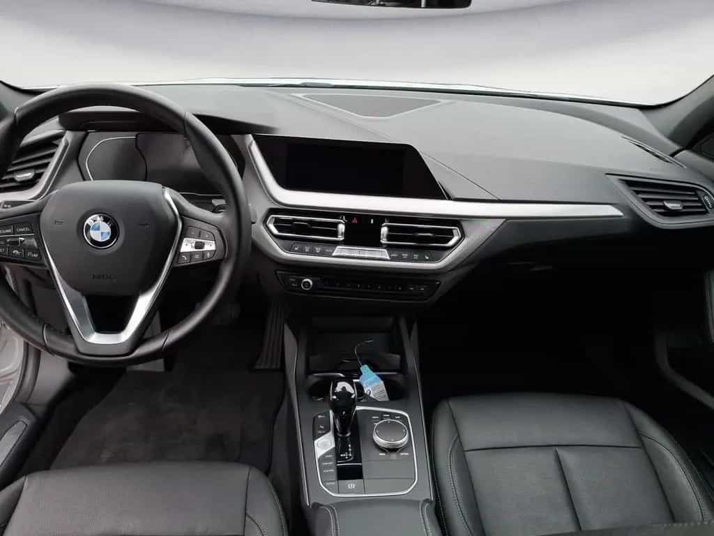 BMW 1 Series 118i Advantage Klimaaut. Memory vorn AHK PDC 12/2020-photo-10