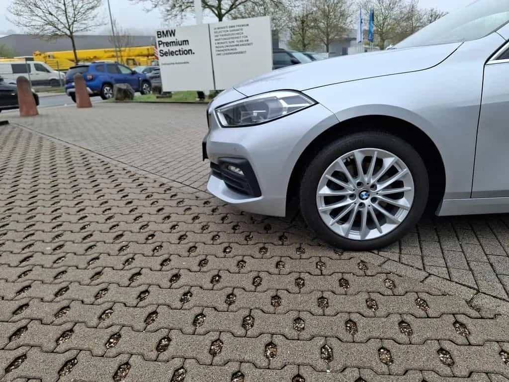 BMW 1 Series 118i Advantage Klimaaut. Memory vorn AHK PDC 12/2020-photo-12
