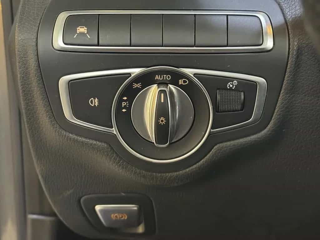 Mercedes-Benz C-Class 180 AMG Paket Leder LED Tempomat R.Cam Navi 04/2019-photo-11