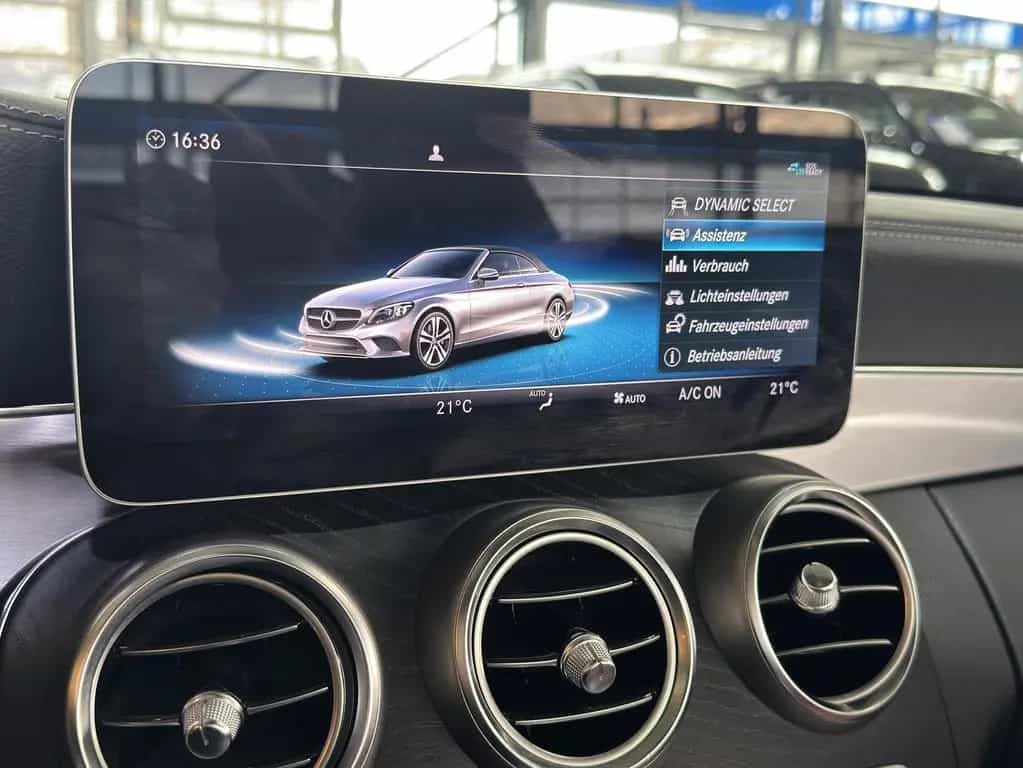 Mercedes-Benz C-Class 180 AMG Paket Leder LED Tempomat R.Cam Navi 04/2019-photo-21