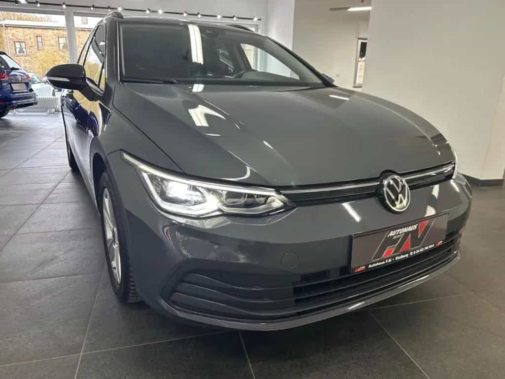 Volkswagen Golf 1.5 Variant Life/LED/ACC/Kamera/Sthzg/Navi 03/2023-photo-0