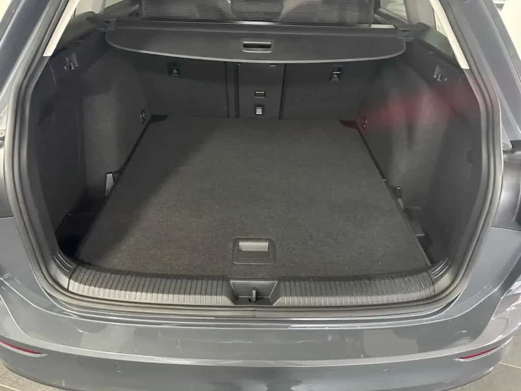 Volkswagen Golf 1.5 Variant Life/LED/ACC/Kamera/Sthzg/Navi 03/2023-photo-19