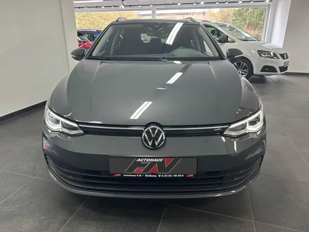 Volkswagen Golf 1.5 Variant Life/LED/ACC/Kamera/Sthzg/Navi 03/2023-photo-5