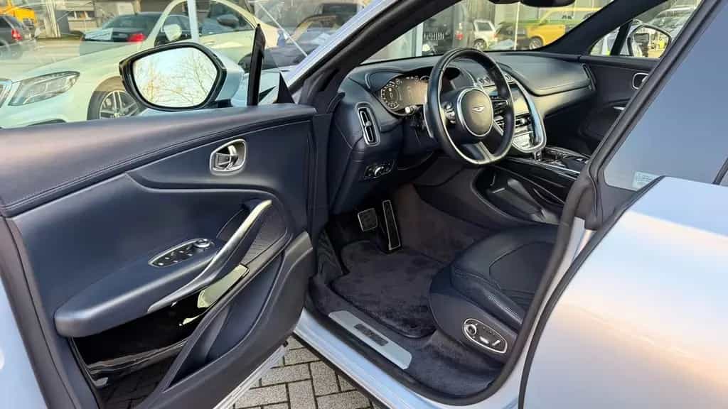 Aston Martin DBX 4.0 V8 / Garantie / 23.967km / 550PS / 360° 01/2022-photo-15