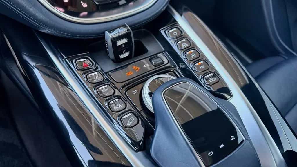 Aston Martin DBX 4.0 V8 / Garantie / 23.967km / 550PS / 360° 01/2022-photo-29