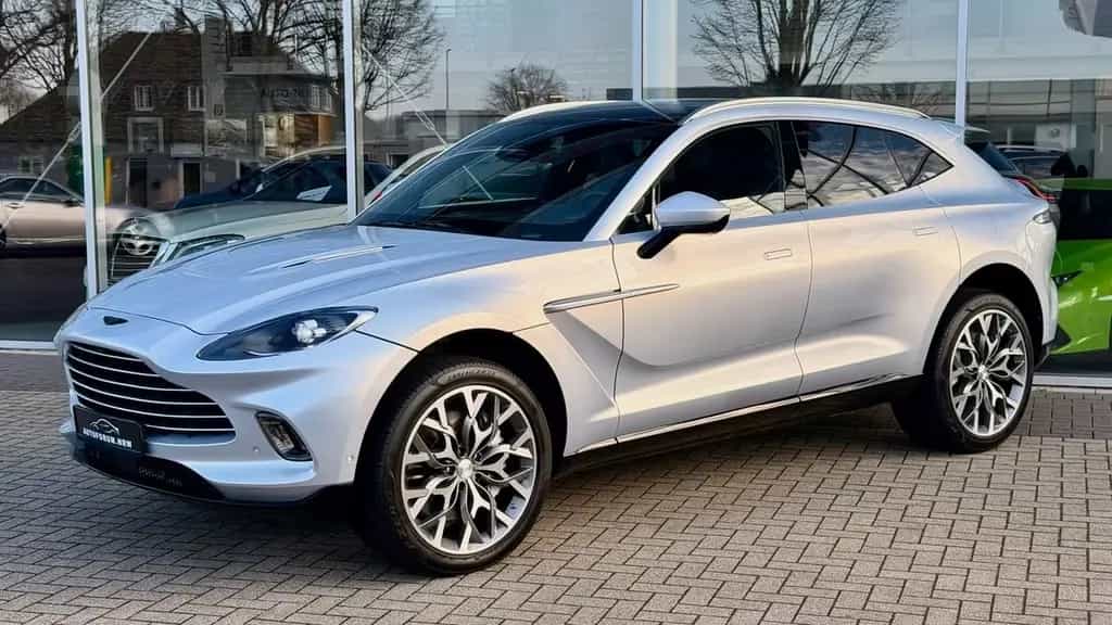 Aston Martin DBX 4.0 V8 / Garantie / 23.967km / 550PS / 360° 01/2022-photo-3