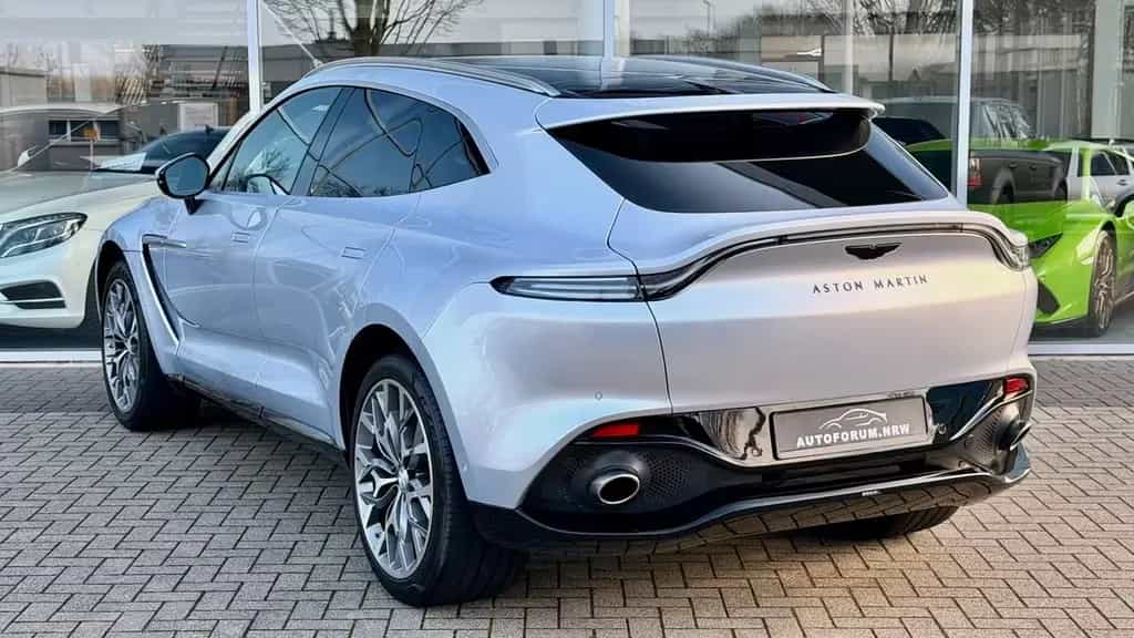 Aston Martin DBX 4.0 V8 / Garantie / 23.967km / 550PS / 360° 01/2022-photo-5